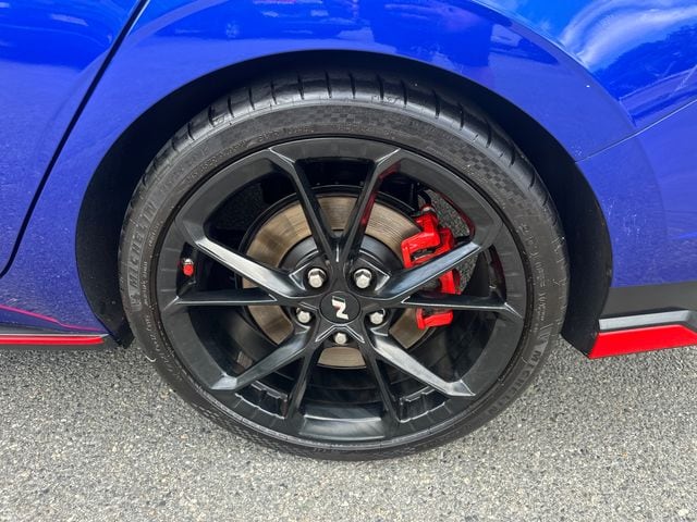 2025 Hyundai Elantra N - Photo 14