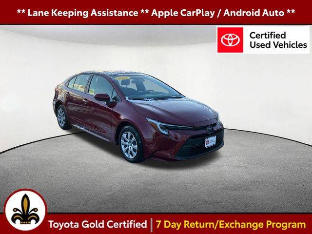 2025 Toyota Corolla LE's photo