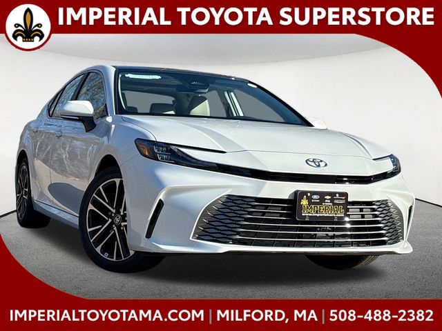 2026 Toyota Camry XLE's photo