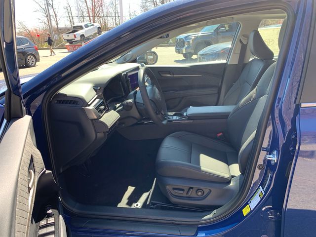 2026 Toyota Camry XLE - Photo 25
