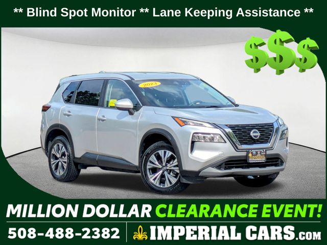 2023 Nissan Rogue SV's photo