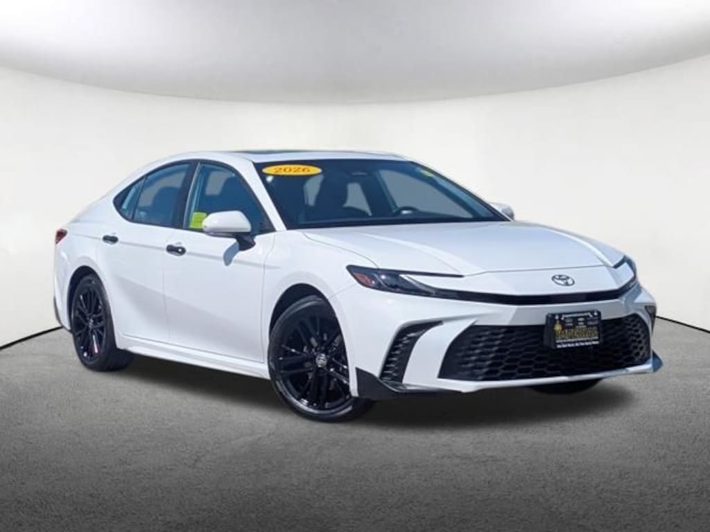 Used 2026 Toyota Camry SE Sedan
