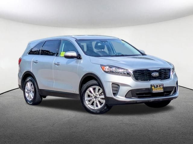 Used 2019 Kia Sorento LX with VIN 5XYPGDA30KG552654 for sale in Milford, MA