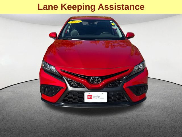 2023 Toyota Camry SE photo 3