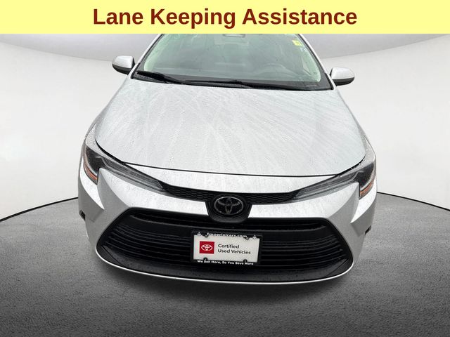 2024 Toyota Corolla LE photo 3