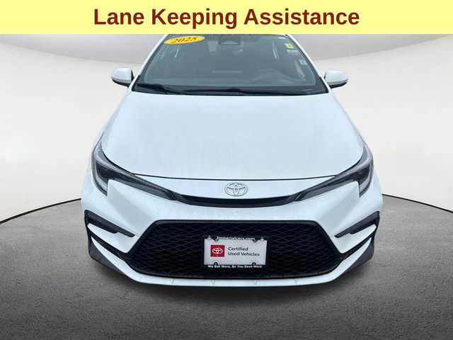 2025 Toyota Corolla SE photo 3