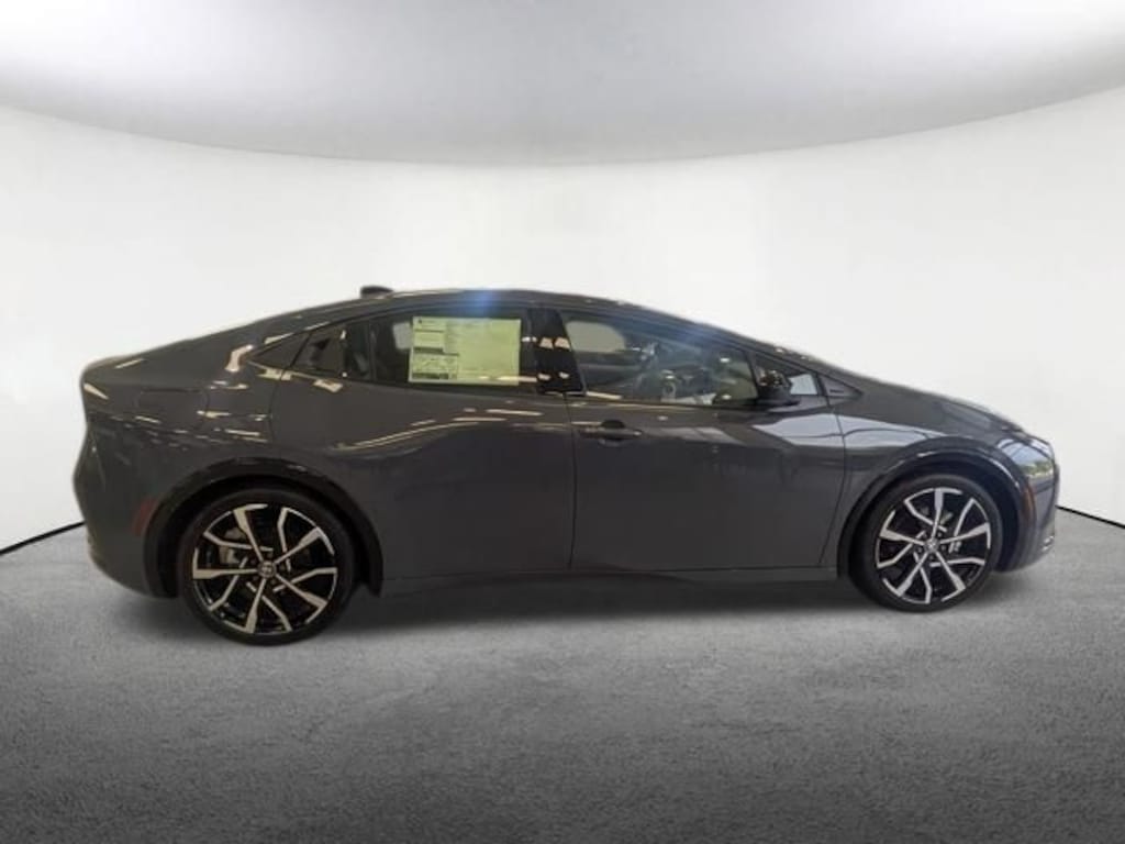 New 2026 Toyota Prius Plug-In Hybrid XSE Premium Hatchback