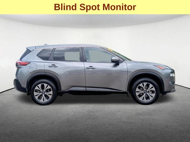 2023 Nissan Rogue SV photo 3
