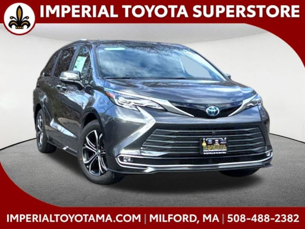 New 2025 Toyota Sienna Platinum Van Passenger Van