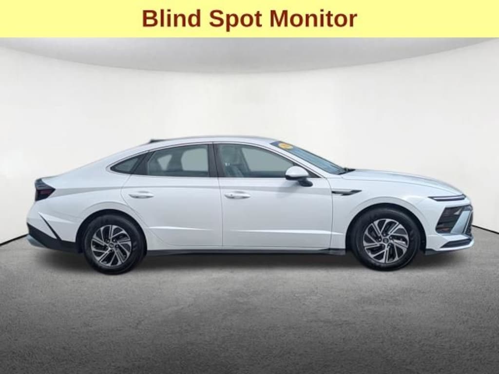 Used 2026 Hyundai Sonata Hybrid Blue Sedan