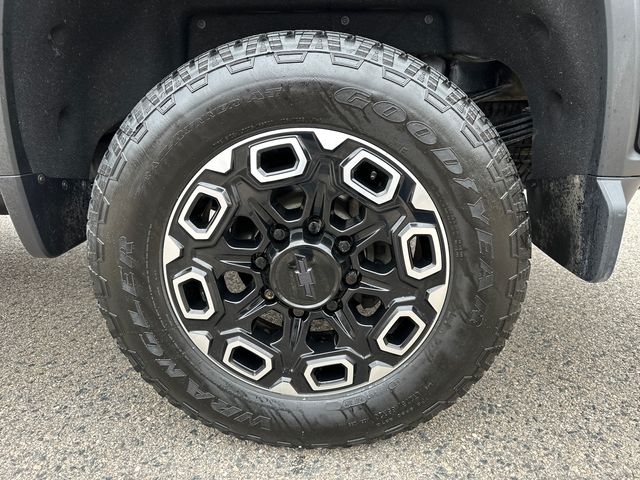 2023 Chevrolet Silverado 3500HD High Country - Photo 15