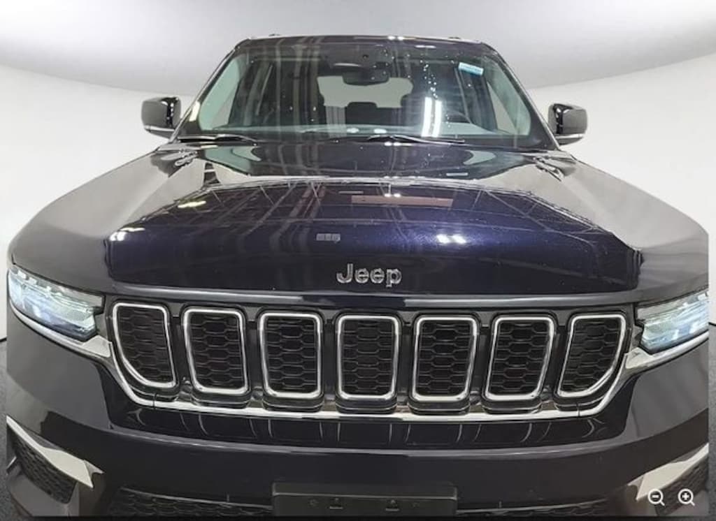 Used 2023 Jeep Grand Cherokee Limited SUV