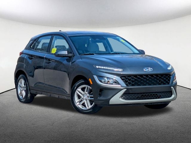 Used 2022 Hyundai Kona SE with VIN KM8K2CAB2NU822556 for sale in Milford, MA