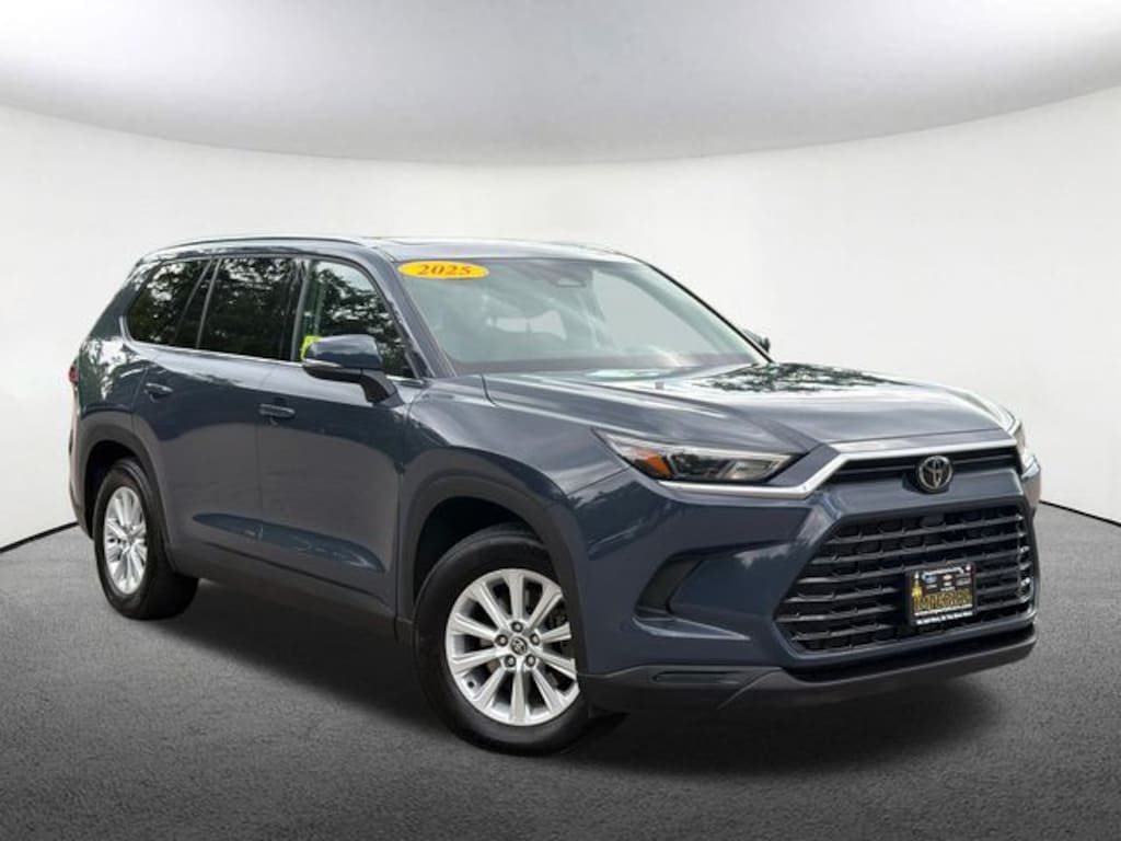 Certified 2025 Toyota Grand Highlander XLE SUV