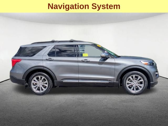 2023 Ford Explorer XLT photo 3
