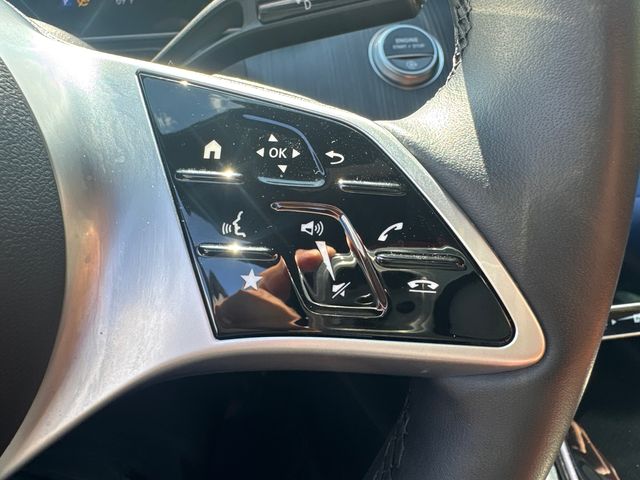 2025 Mercedes-Benz C-Class Sedan C 300 - Photo 34