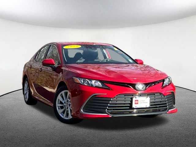 2023 Toyota Camry LE photo 2