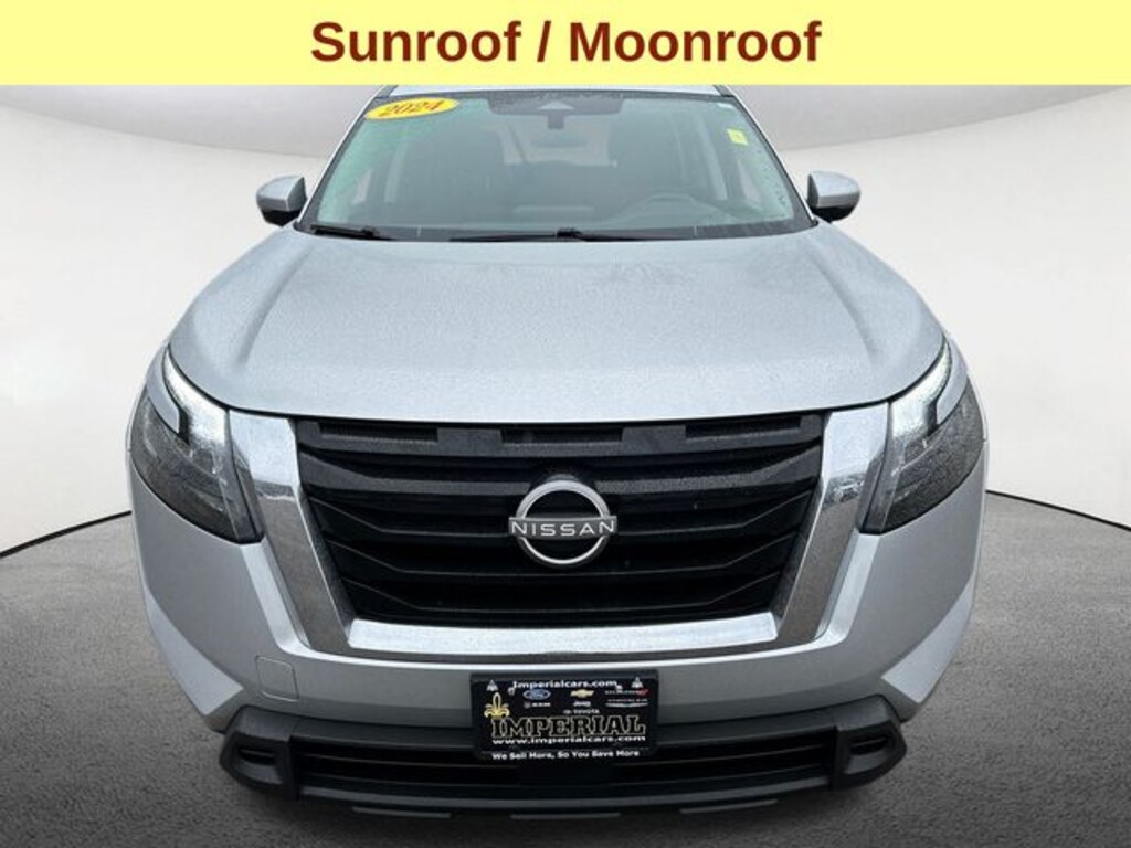 Used 2024 Nissan Pathfinder SV SUV