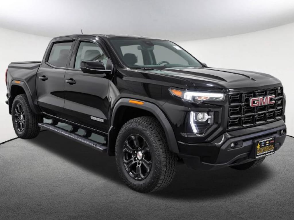 Used 2023 GMC Canyon Elevation Truck