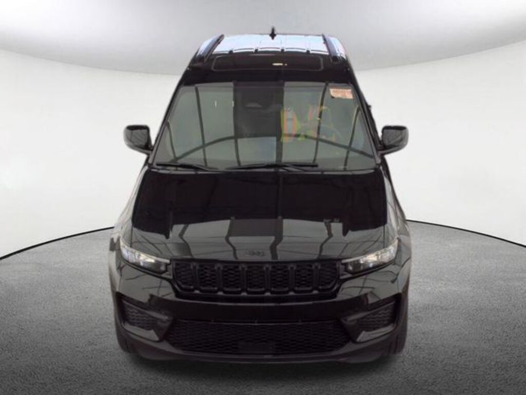 Used 2023 Jeep Grand Cherokee Altitude X SUV