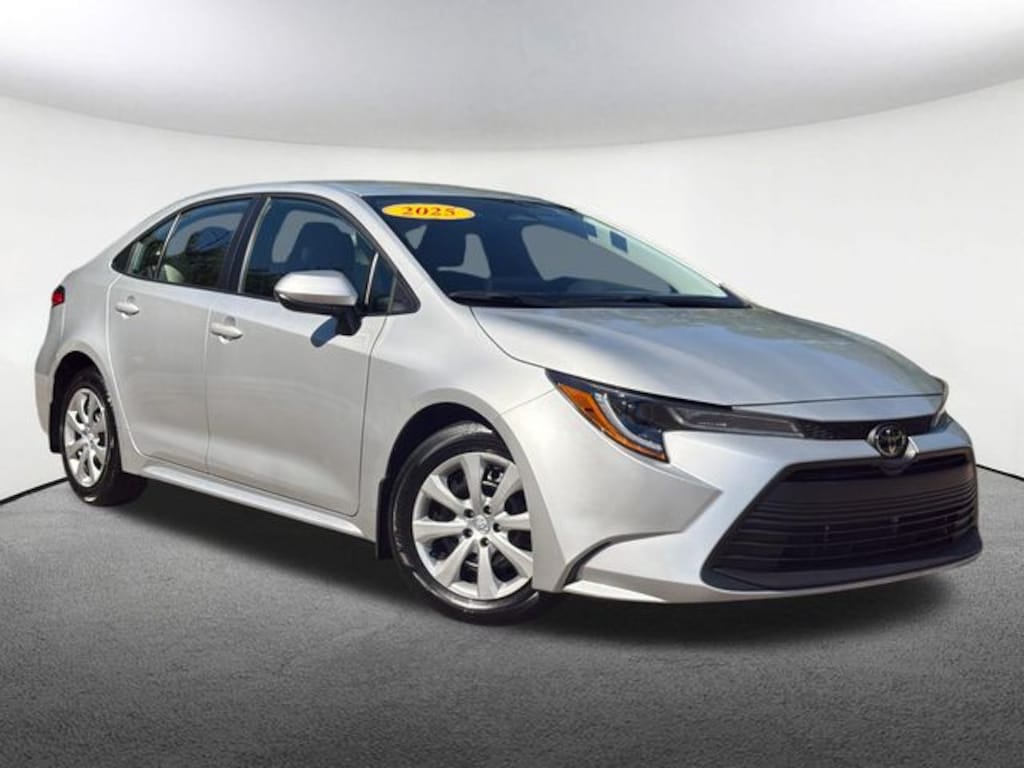 Certified 2025 Toyota Corolla LE Sedan