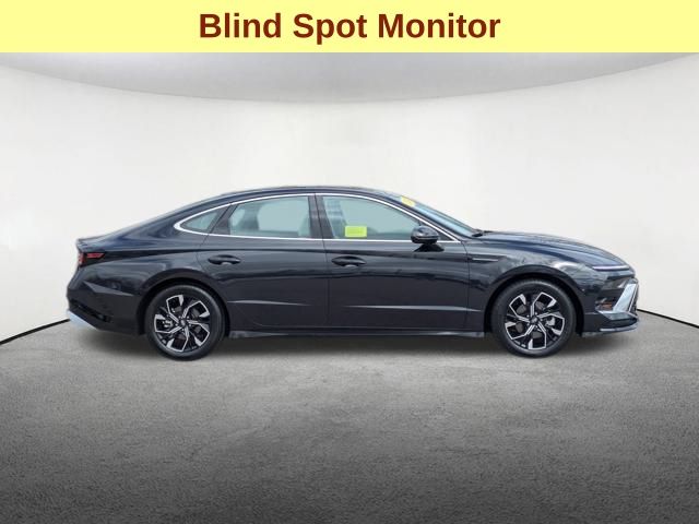 2024 Hyundai Sonata SEL photo 3