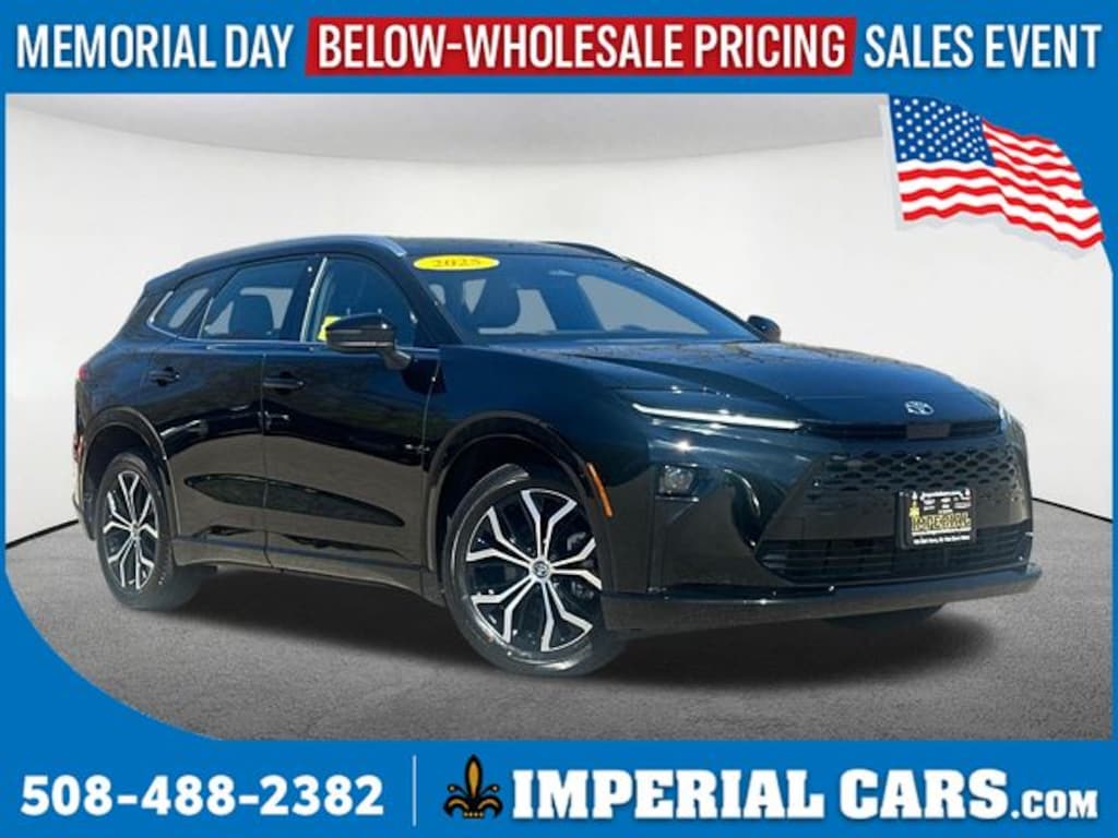 Used 2025 Toyota Crown Signia XLE SUV