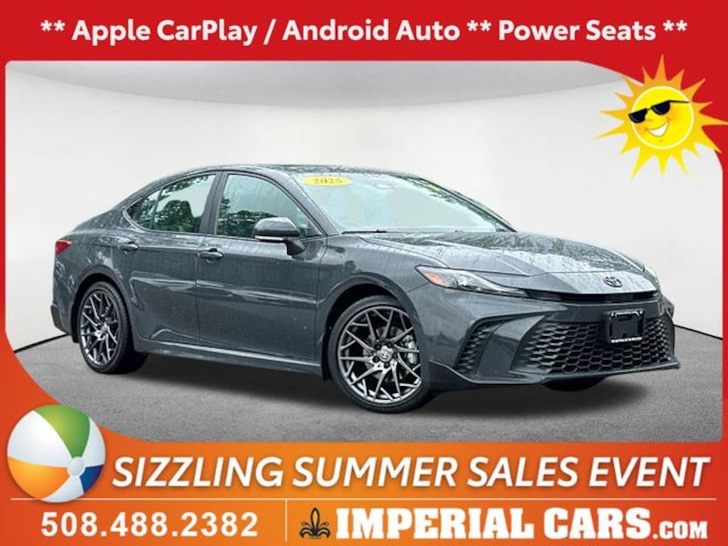 Used 2025 Toyota Camry SE Sedan