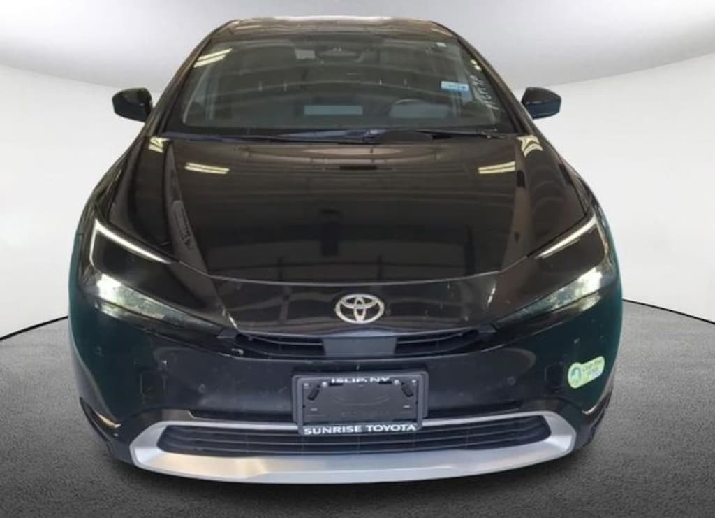 Used 2023 Toyota Prius Prime XSE Hatchback