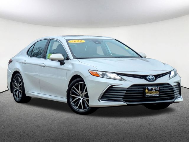 Certified 2022 Toyota Camry XLE with VIN 4T1F31AK4NU591176 for sale in Milford, MA