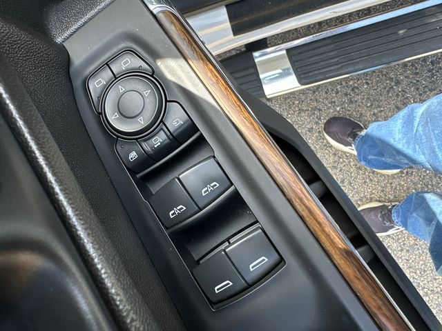 2023 Chevrolet Silverado 2500HD High Country - Photo 28