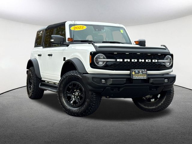 2022 Ford Bronco Wildtrak photo 2