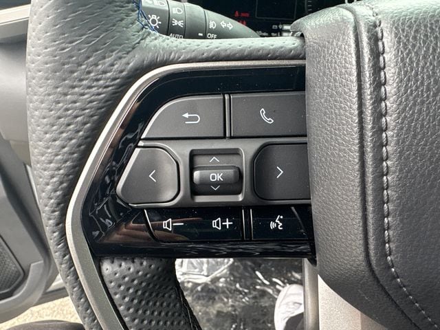 2026 Toyota Tundra Platinum - Photo 18
