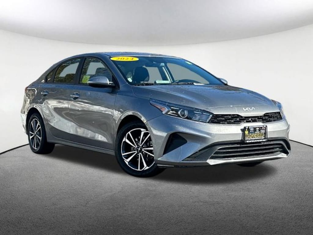 Used 2024 Kia Forte LXS Sedan