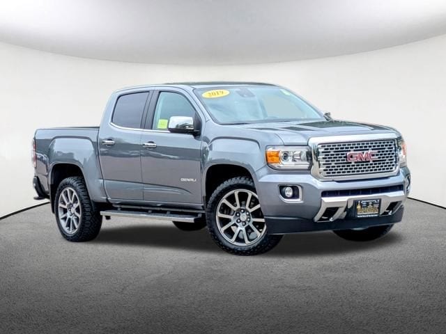 Used 2019 GMC Canyon Denali with VIN 1GTG6EEN5K1129590 for sale in Milford, MA