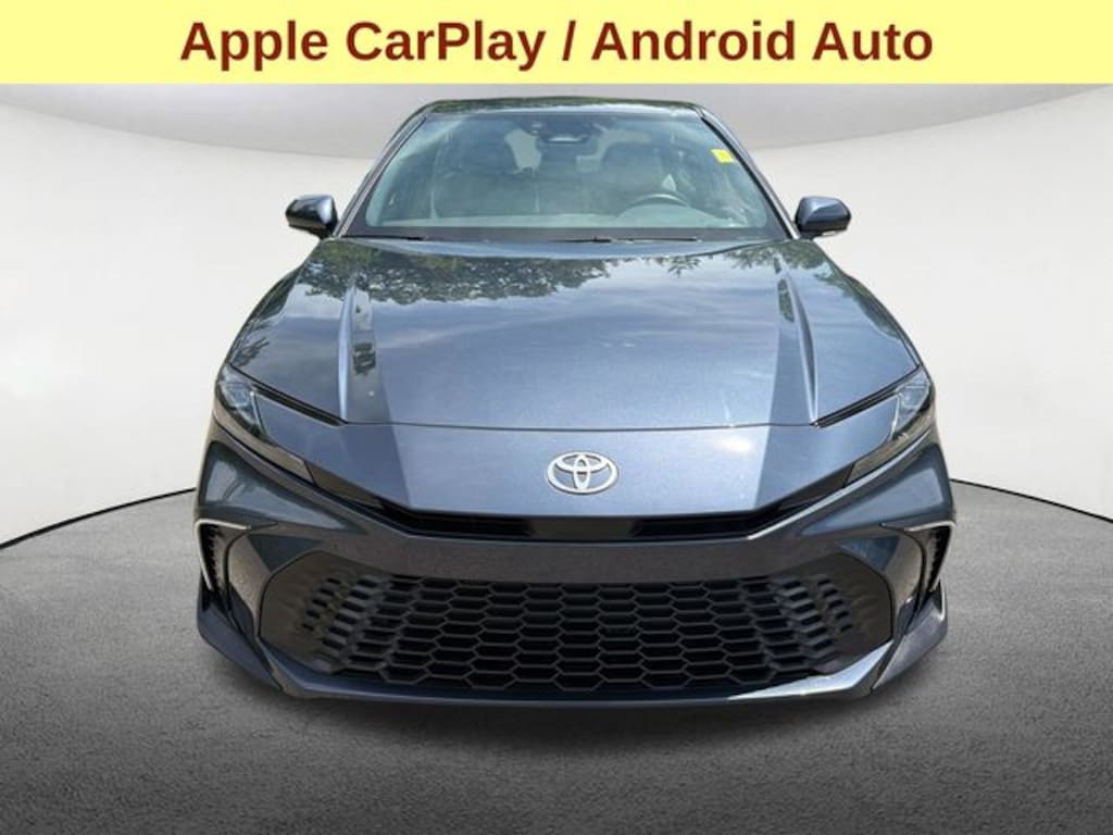 Used 2026 Toyota Camry SE Sedan