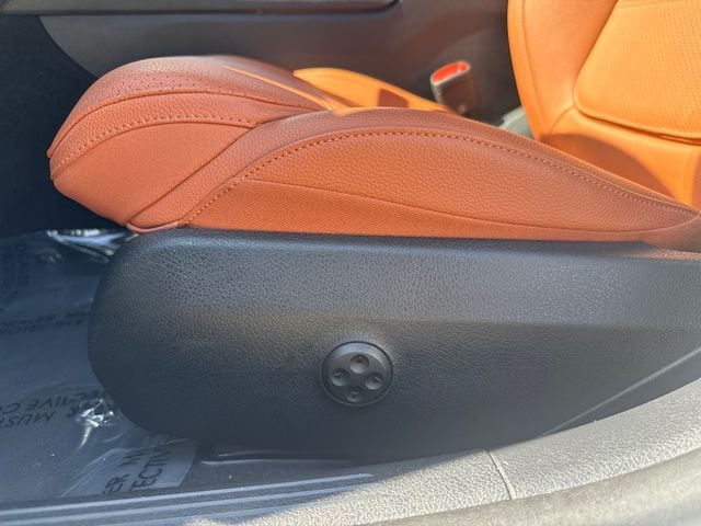 2025 Mercedes-Benz C-Class Sedan C 300 - Photo 42