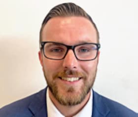 Staff member Eric Stolberg from ID_1132192823fa