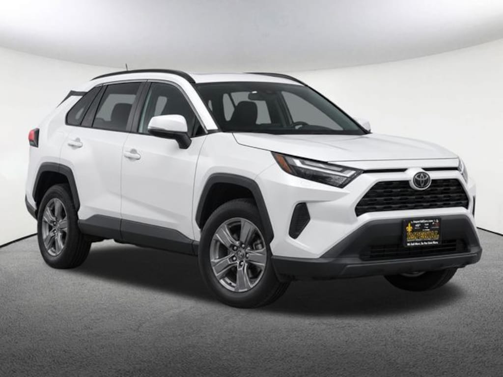 Used 2025 Toyota RAV4 XLE SUV