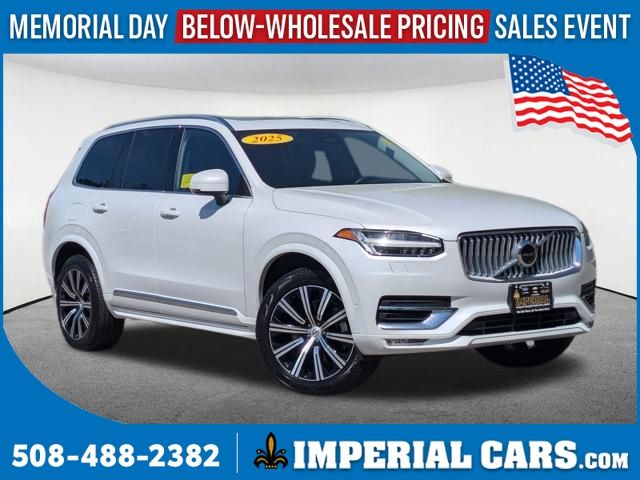 2025 Volvo XC90 B6 Plus Bright 7-Seater 4WD's photo