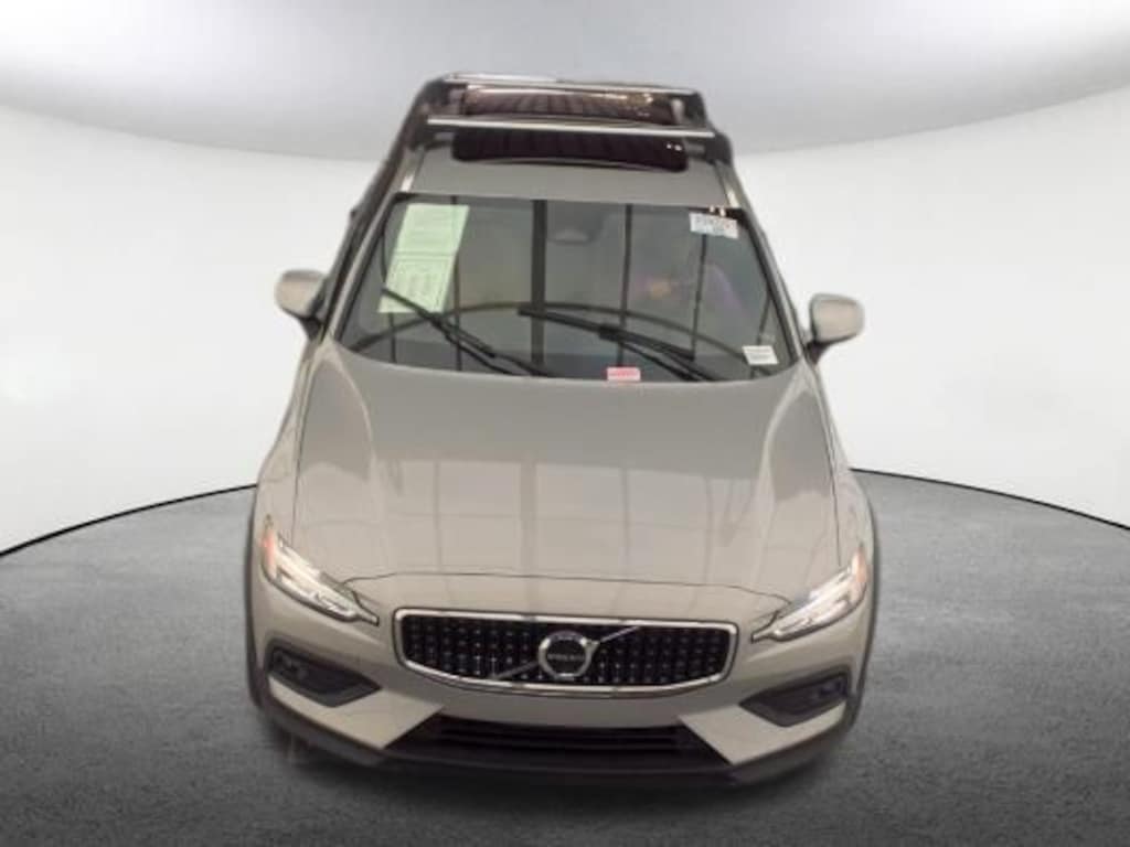 Used 2025 Volvo V60 Cross Country B5 Ultra Wagon