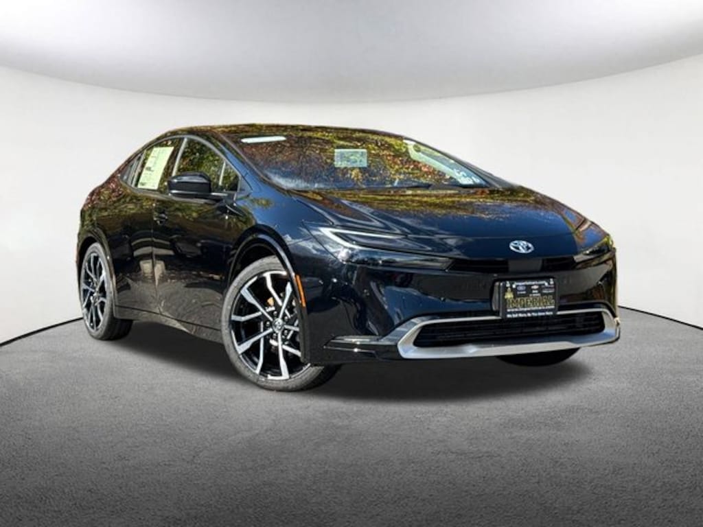 New 2026 Toyota Prius Plug-in Hybrid XSE Hatchback