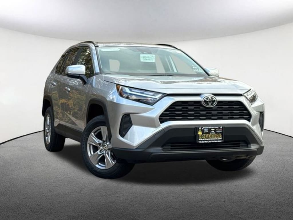 New 2025 Toyota RAV4 Hybrid XLE SUV
