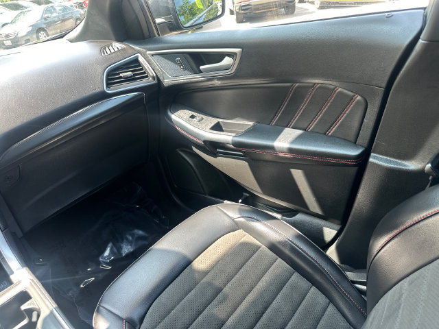 2024 Ford Edge ST-Line - Photo 23