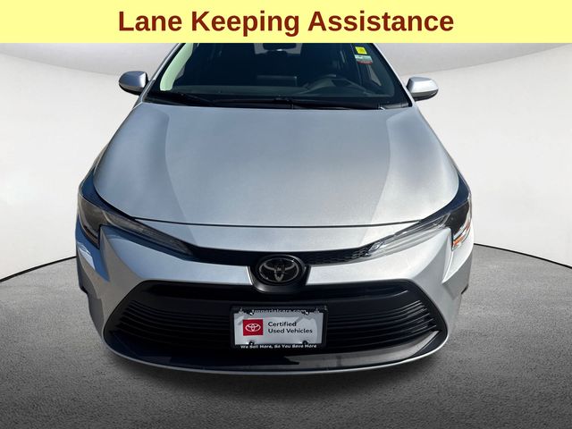2024 Toyota Corolla LE photo 3