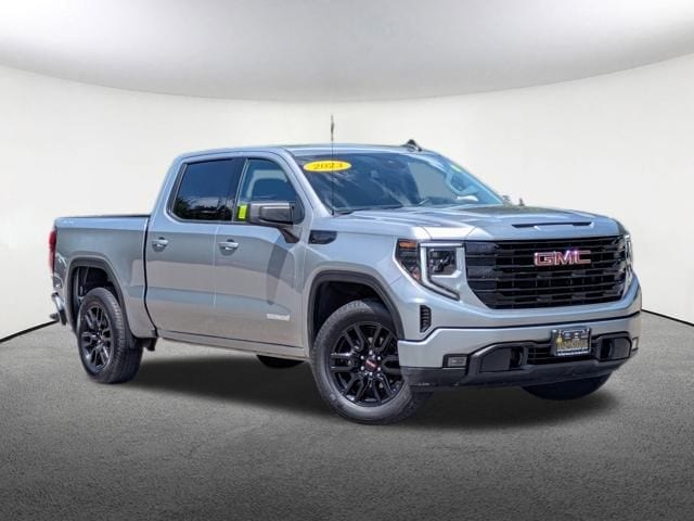 Used 2023 GMC Sierra 1500 Elevation with VIN 1GTPUCEK1PZ209011 for sale in Milford, MA