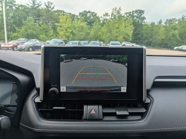 2025 Toyota RAV4 LE - Photo 26