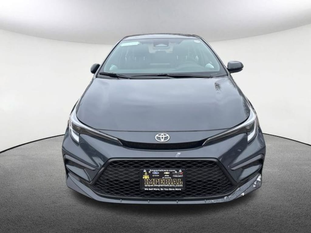 New 2026 Toyota Corolla SE Sedan
