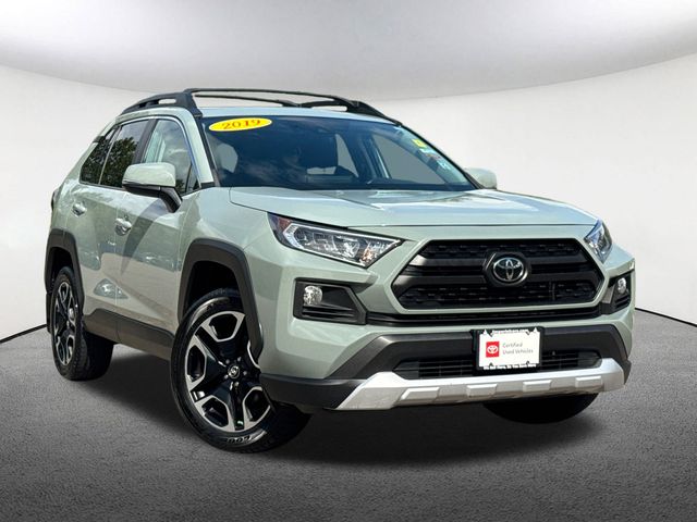 2019 Toyota RAV4 Adventure photo 2