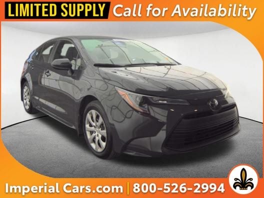 2025 Toyota Corolla LE CVT's photo
